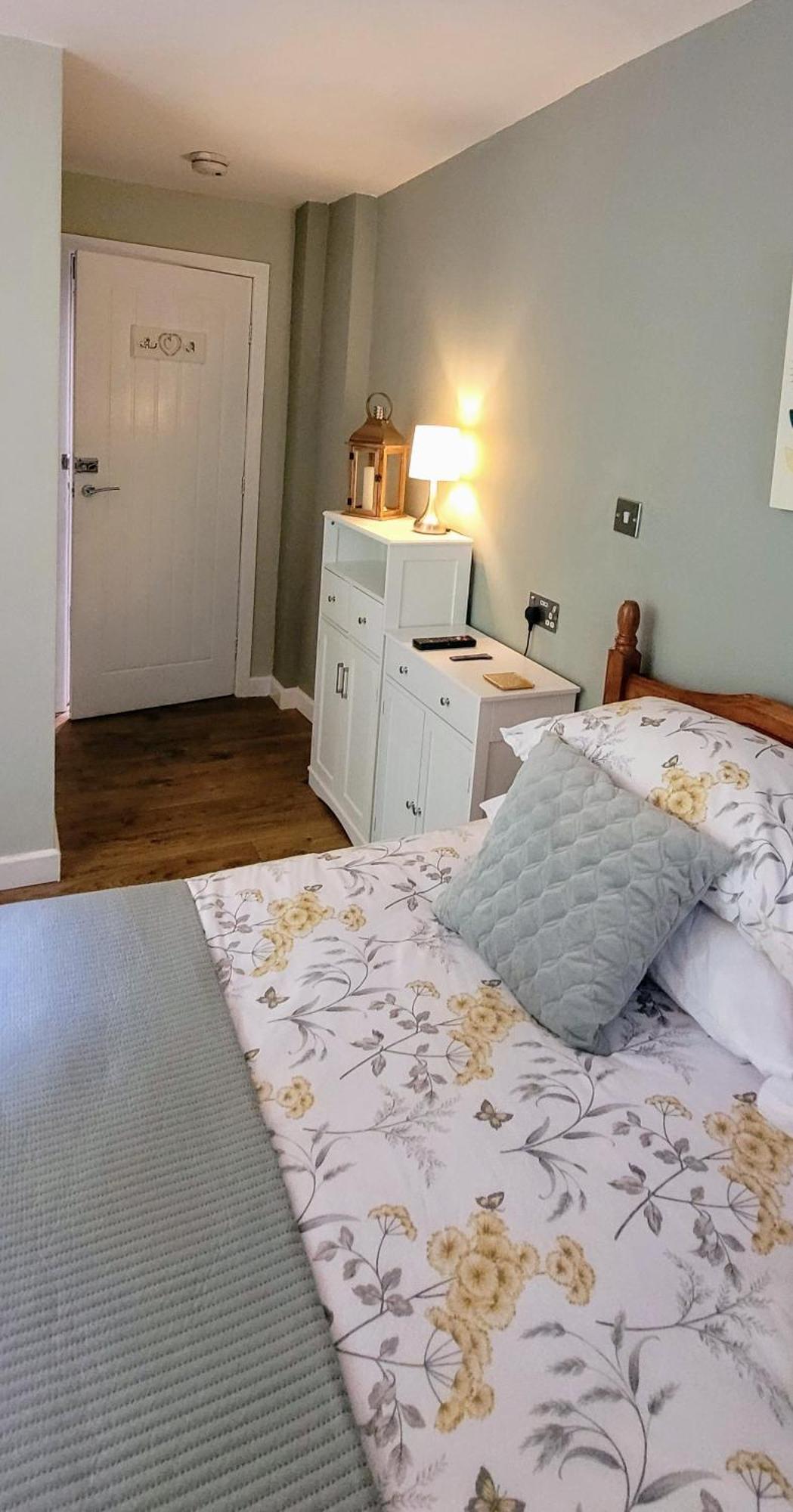 Kingsley Cottage - Beautiful Riverside Setting Beaworthy Esterno foto
